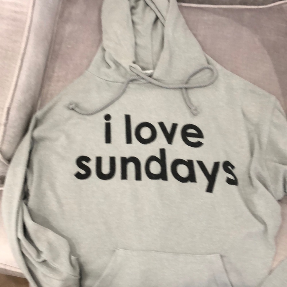 Peace Love World I Love Sunday’s Size XS